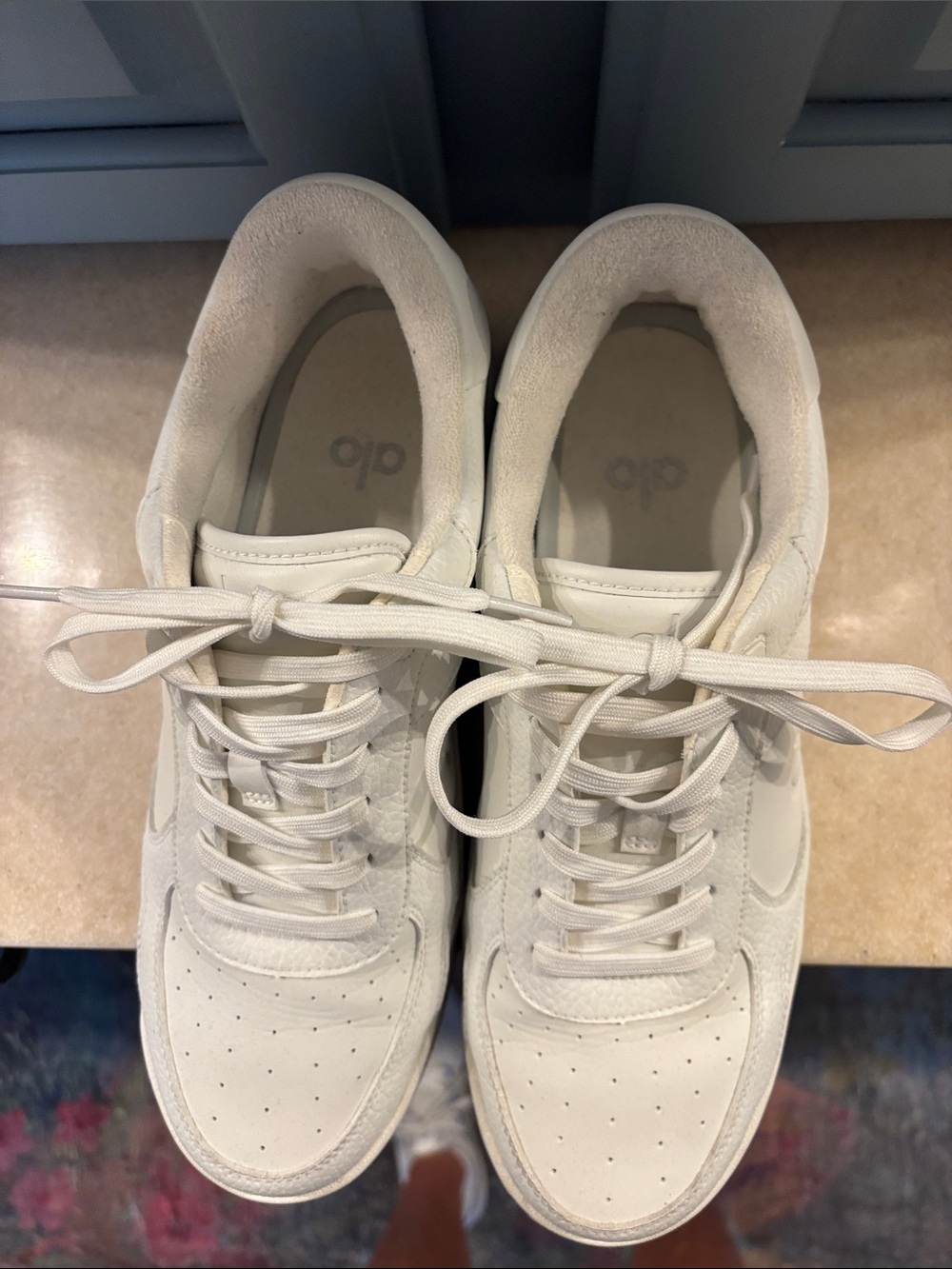 alo women’s White Lace-Up slightly platform Sneakers - Picture 6 of 7